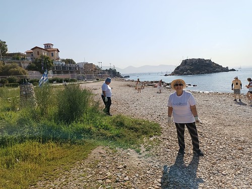 EU Beach CleanUp 16-9 Piraeus (14)