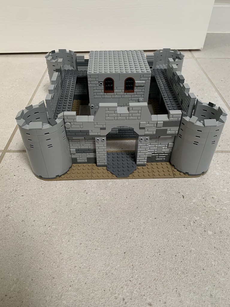Castle MOC