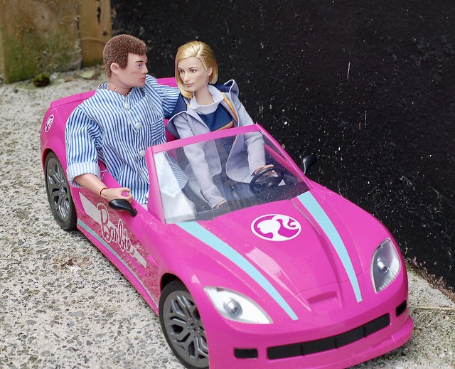 Dylan is not sure about Jodie’s new car - or her reversing!