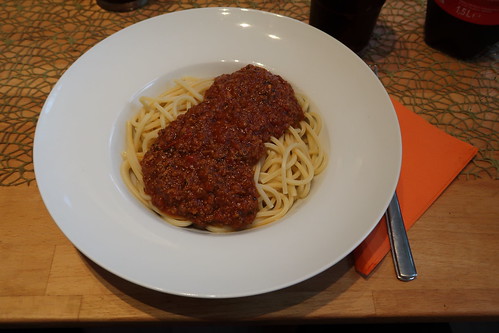 Spaghetti mit Gehacktesso?e (mein Teller)