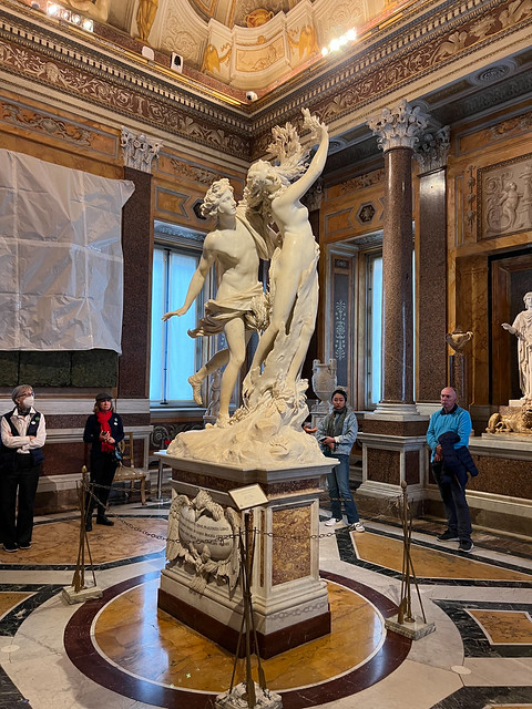 Bernini: Apollo and Daphne