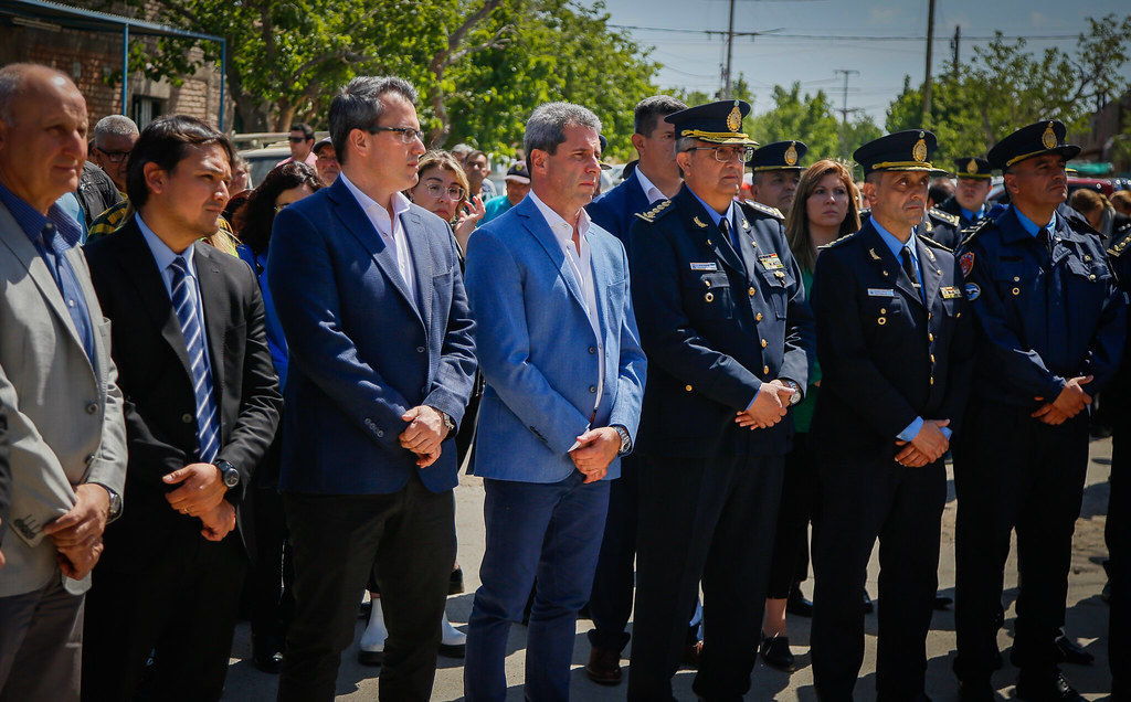 2023-09-22 PRENSA: Sergio Uñac inauguró la subcomisaria del Barrio Buenaventura Luna, en Rawson