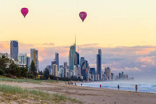 Ballooning over the Gold Coast