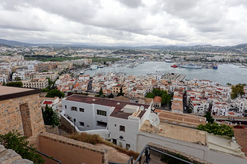 Paseando por Dalt Vila. - Ibiza/Eivissa y Formentera en 8 días. (19)