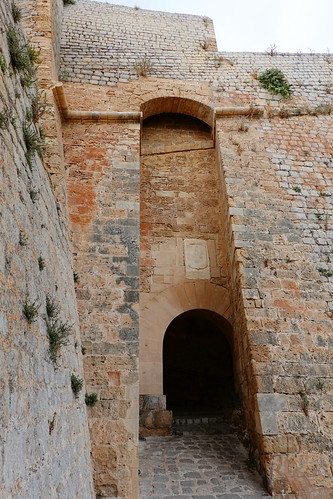 Paseando por Dalt Vila. - Ibiza/Eivissa y Formentera en 8 días. (11)