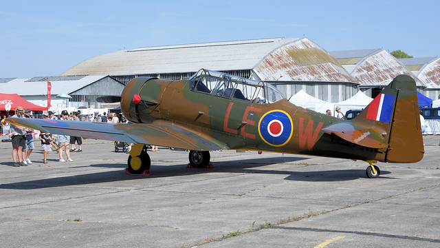 North American Harvard 4 D-FAME Served with the RCAF s/n 2026 Now painted in RAF colours LE-W