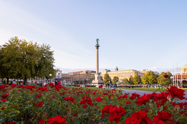 Schlossplatz Roses