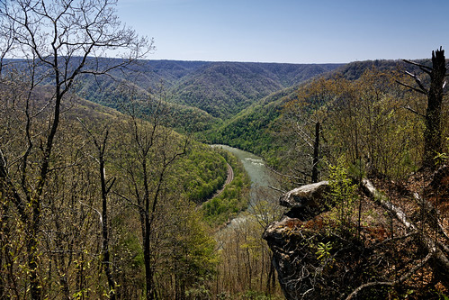 Rediscovering a Little Bit of New of Nature Every Day (New River Gorge National Park & Preserve) by thor_mark , A setting looking to the south-southeast while taking in views across the river valley and ridgeline