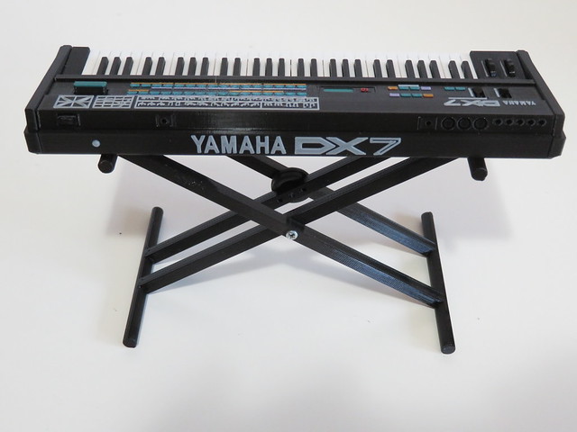 Yamaha DX7 Scale Model
