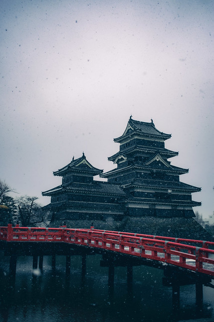 Matsumoto Castle, under the snow