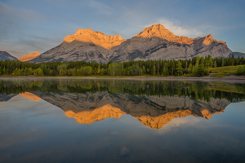 Wedge Pond by waynengphotography, Sunrise on the first day of our trip. Wasn't in Banff area yet, but made the morning drive out from