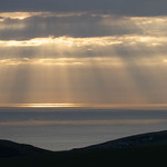 14. Aprill 2013 - 19:06 - Striking crepuscular rays beam down on the English Channel.

Photographed from Beachy Head, East Sussex  - UK