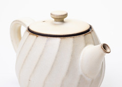 Nami Teapot