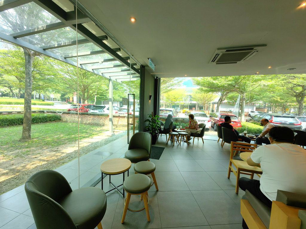@ Starbucks in The Glazes Plaza, Putra Height