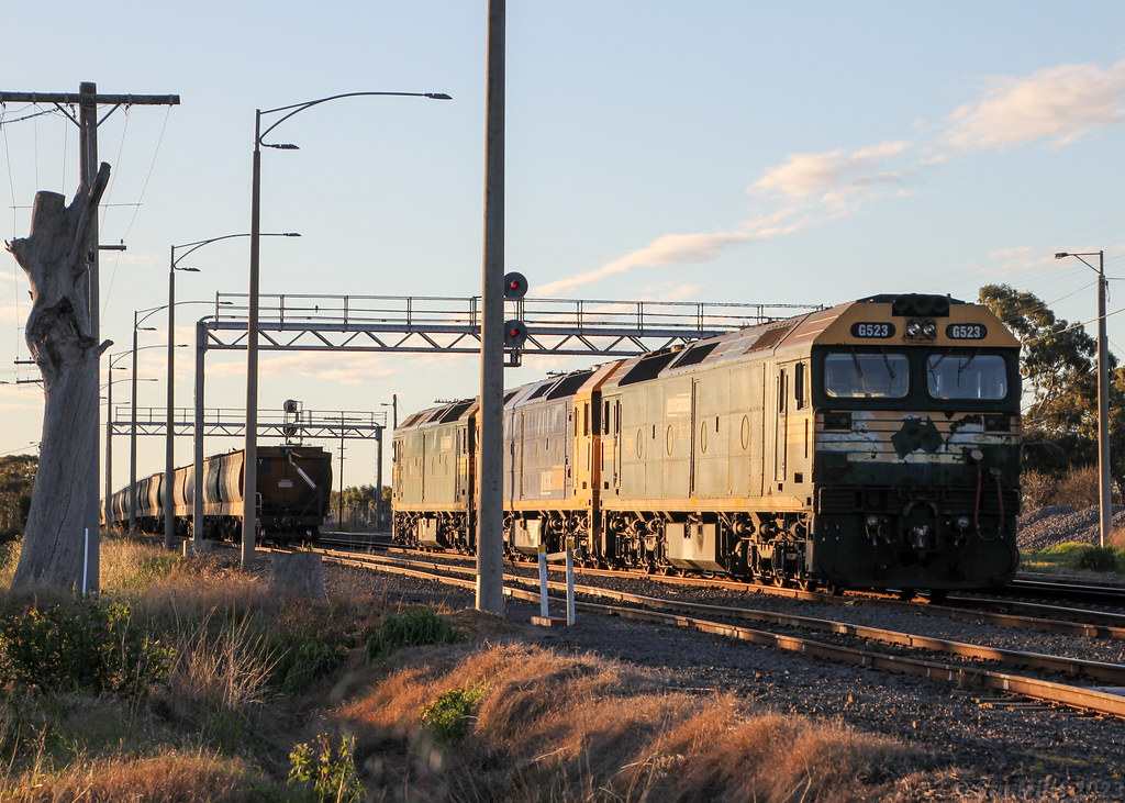 G523 BL31 and G520 are stabled in Dimboola yard separated from their grain rake