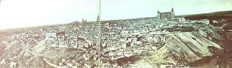 Vista general de Toledo a comienzos del siglo XX. Fotografía de Constantino Garcés.