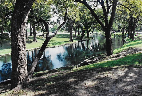 2005-10-14_3 Comal River_Landa Park_New Braunfels TX