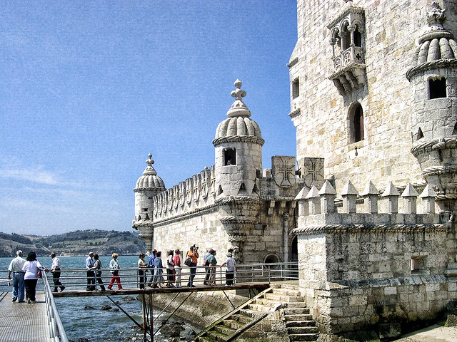 DSCN6748 - Entrando en la torre de Belém - Lisboa (Portugal)