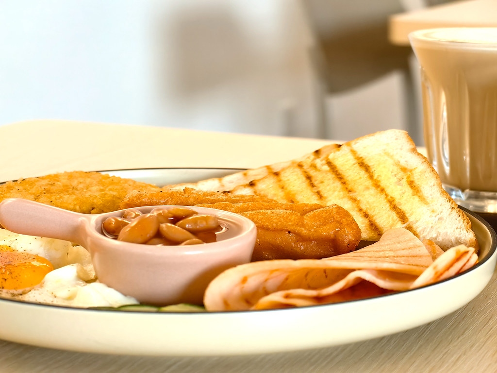 大早餐 Big Breakfast rm$25 top-up rm$2 for 卡布奇諾 Cappuccino @ JINGS Specialty COFFEE USJ4