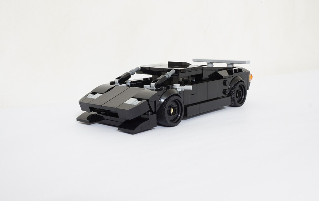 Diablo GTR - Alternate build of Lego 76912