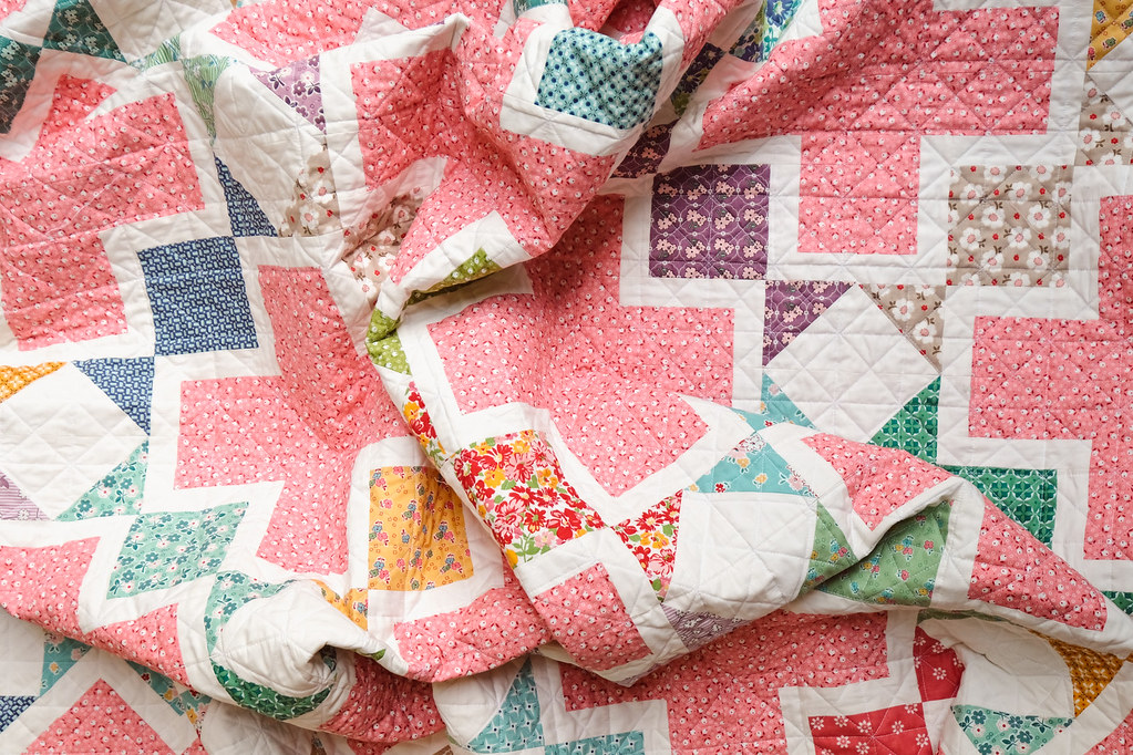 The Tabitha Quilt Pattern in Bee Vintage by Lori Holt for Riley Blake Fabrics. A fun, vintage quilt that is layer cake, fat quarter, or fat eighth friendly.