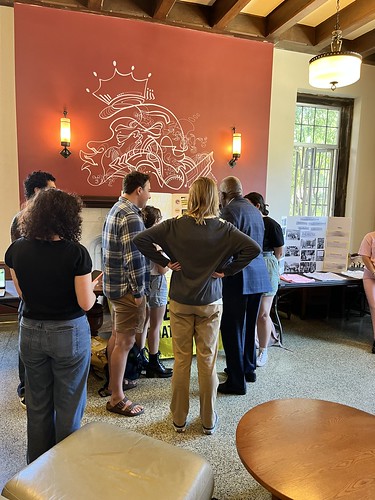 Chancellor Jones Meets With Student Groups