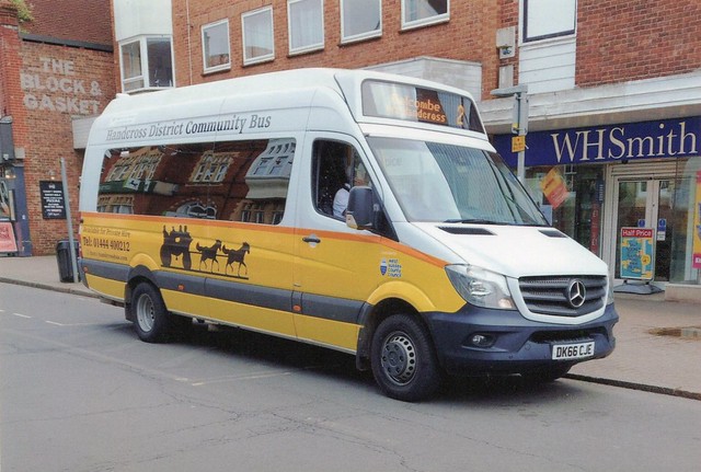 Handcross District Community Bus . West Sussex . DK66CJE . Burgess Hill , West Sussex .