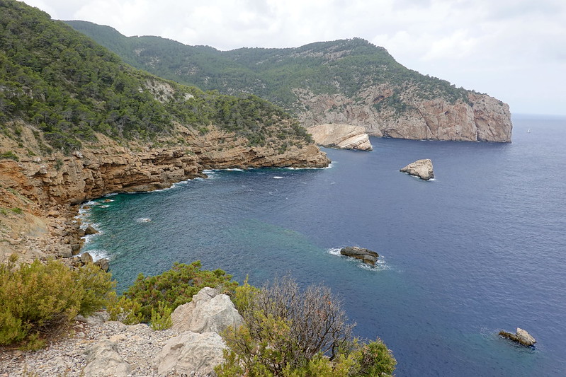 Cala Benirrás, Es Portitxol, S. Antonio,Es Vedrá, Cala d'Hort, Playas Comte - Ibiza/Eivissa y Formentera en 8 días. (13)