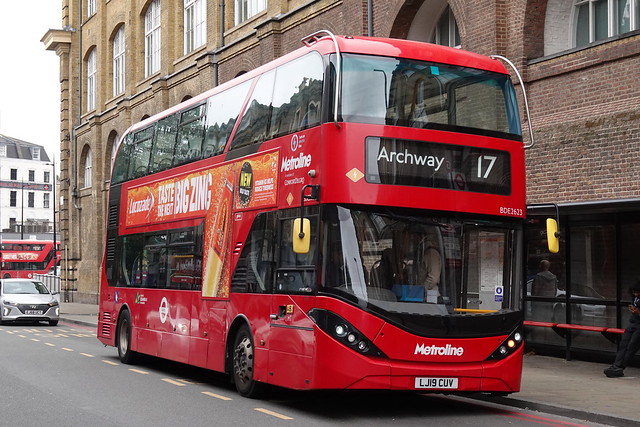 Metroline BDE2623 LJ19CUV is seen at London Kings Cross on 24 September 2023.