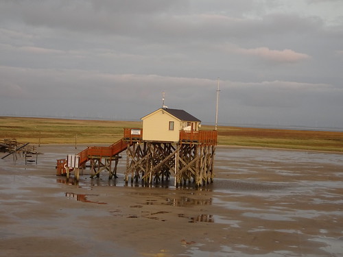 Stelzenhaus am Strand von SPO