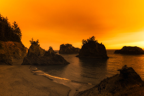 ORE_8212-CR3 by @ttomab, mirrorless rock goldenhour natural landscape smoke beach canoneosr5 water canonr5 haystacks sunset p