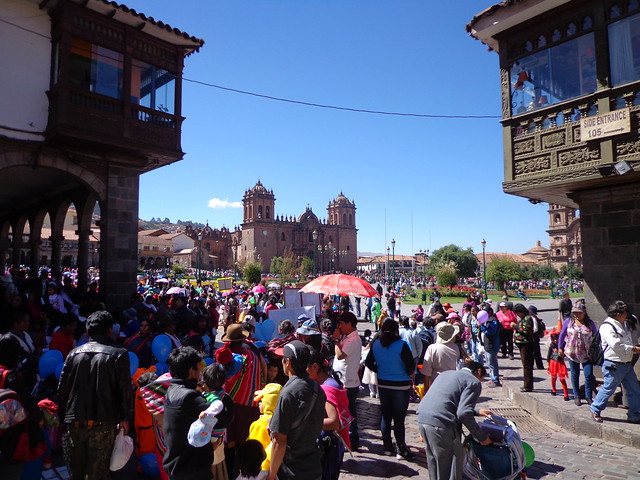 12028 The crowd approaches the square of the Cathedral, Cuzco DSC00550