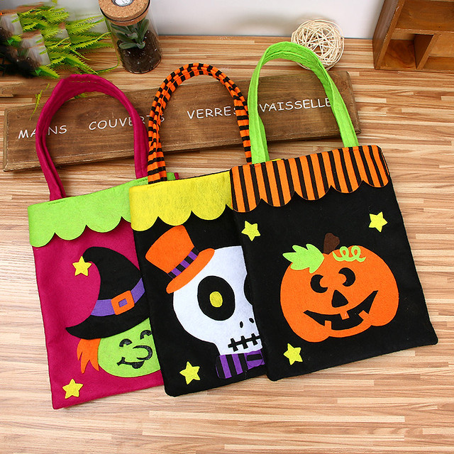 Spooky Halloween Nonwoven Pumpkin Candy Bag - Perfect for Trick or Treat Decorations