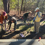 FL_volunteer_garden_lp Volunteers help a Ranger put in a habitat garden. &lt;a href=&quot;https://www.dcr.virginia.gov/state-parks/first-landing&quot; rel=&quot;noreferrer nofollow&quot;&gt;www.dcr.virginia.gov/state-parks/first-landing&lt;/a&gt;