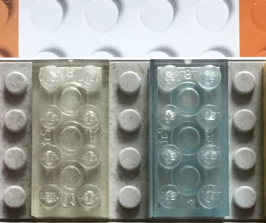 Modulex: LEGO logo transparent