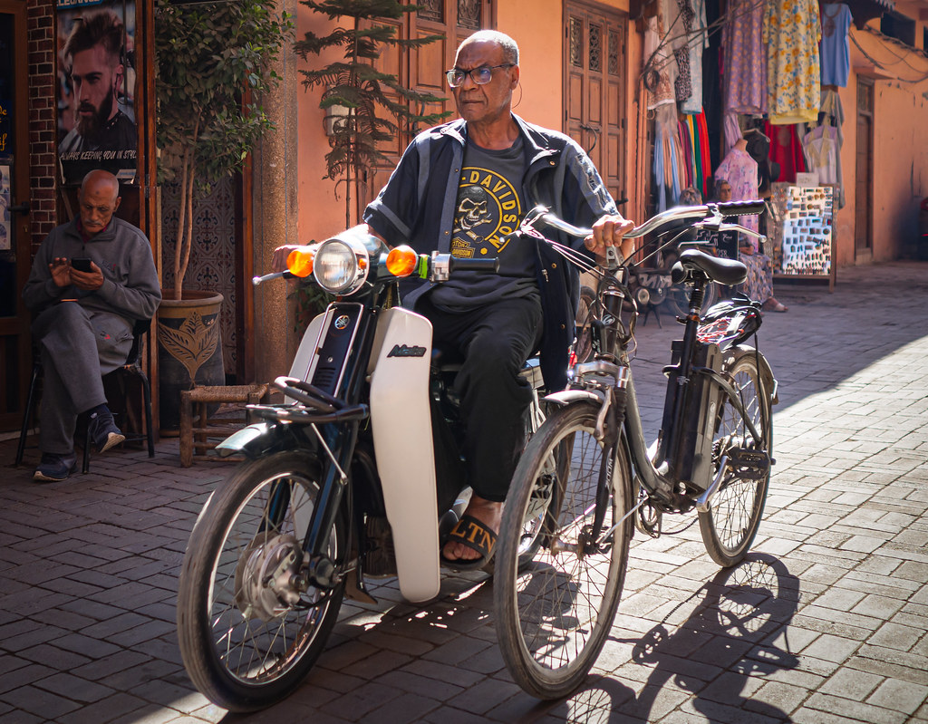 Dans Marrakech - Bi-rider