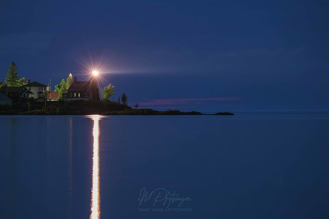 Eagle Harbor Night Light