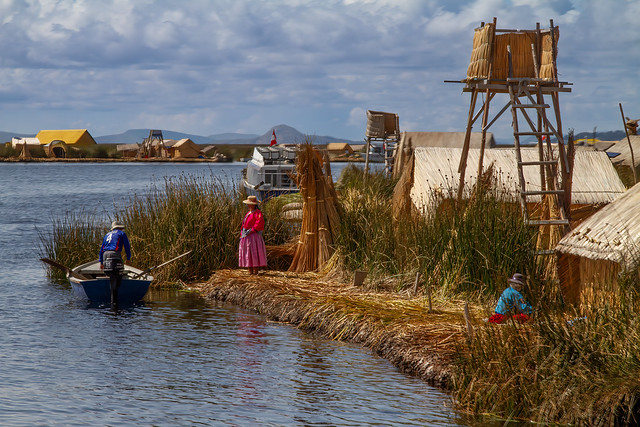 Life on the Titicaca lake