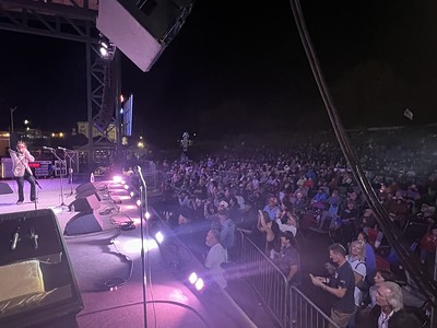 Picture of the Crowd at KBBF
