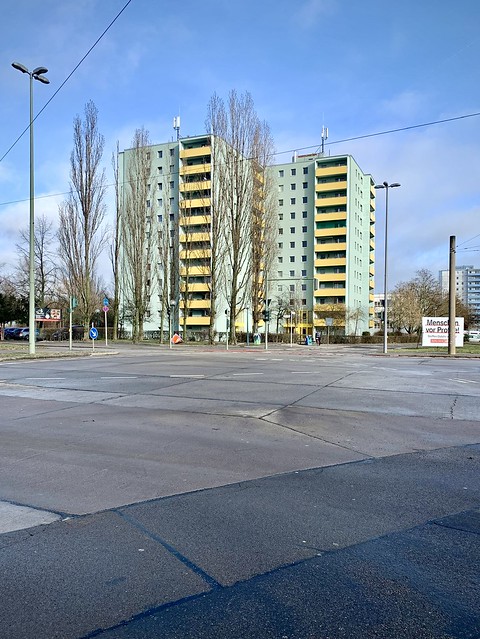 Muster-Platte I / Stendaler Ecke Tangermünder Straße / Hellersdorf