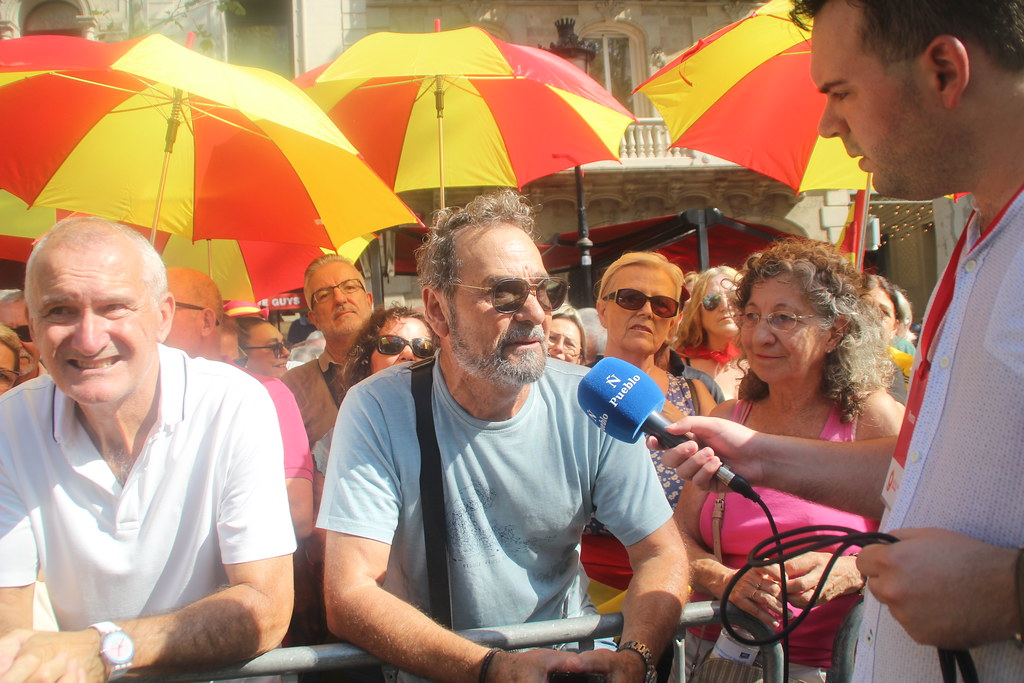 FOTOGRAFÍA. BARCELONA (ESPAÑA), 08 DE OCTUBRE DE 2023. Gran manifestación en Barcelona contra la amnistía al golpe y la autodeterminación. Lasvocesdelpueblo (85)