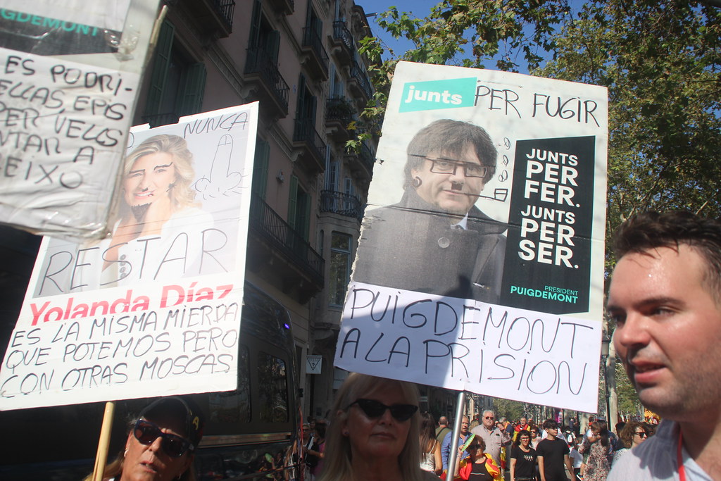 FOTOGRAFÍA. BARCELONA (ESPAÑA), 08 DE OCTUBRE DE 2023. Gran manifestación en Barcelona contra la amnistía al golpe y la autodeterminación. Lasvocesdelpueblo (50)