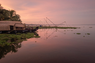 Sunset - Private House Boat // Backwaters Alleppey