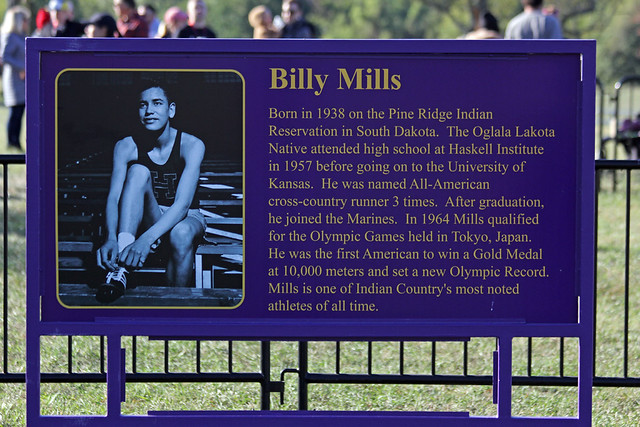 23Oct8 Billy Mills 10K at Haskell