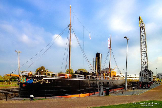 Armored ship docked in the stone dry dock - Fortresse Holland (Hellevoetsluis/NL)