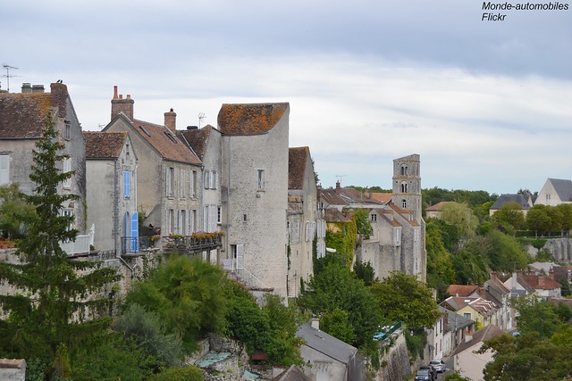 Rempart de Château-Landon ( 77 )