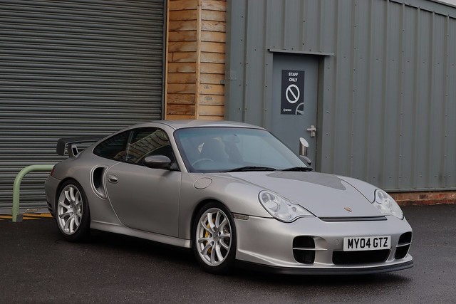 2004 Porsche 911 GT2