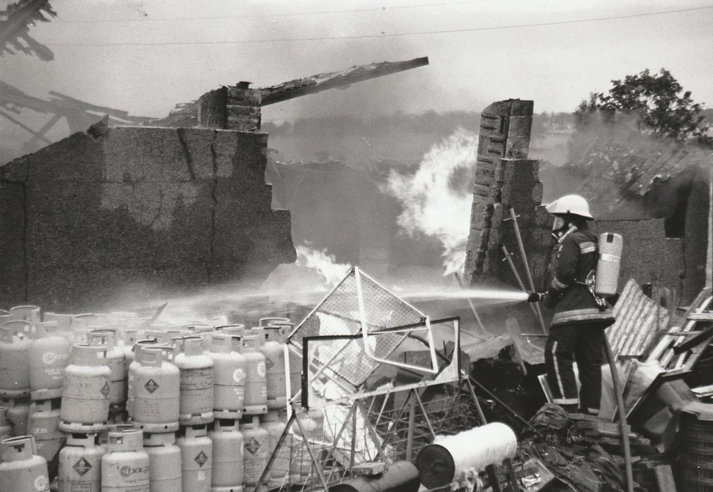 Arbroath Fire Silverwells fire 2 1997 | Another view of Arbroath Firefight… | Flickr