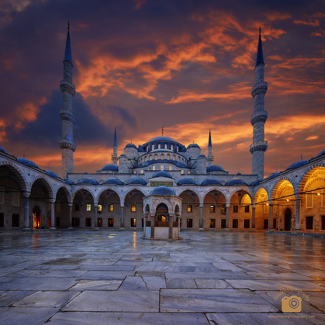 The Blue Mosque @ Istanbul, Turkey