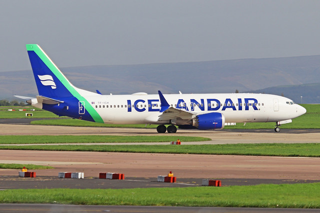 TF-ICH Boeing 737 MAX 8 Icelandair (green tail stripe) MAN 10OCT23
